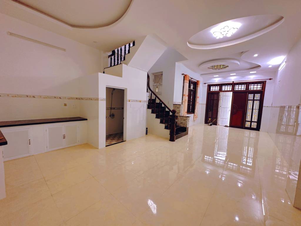 BÁN NHÀ 1 TRỆT 2 LẦU HẺM 2 Ô TÔ  1410/ ĐƯỜNG 30/4 - 66M2 - NGANG 6M - ĐN - GIÁ 4.2 TỶ