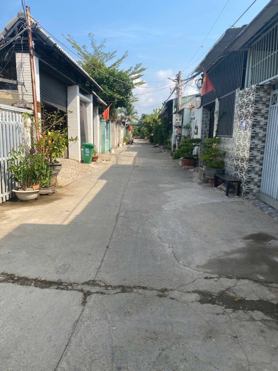 Bán Nhà Hẻm 2 Ô Tô  1796/ Võ Nguyên Giáp - Phường 12 - Vũng Tàu. - 125M2 (5x25)M - ĐB - Giá: 1.6 Tỷ