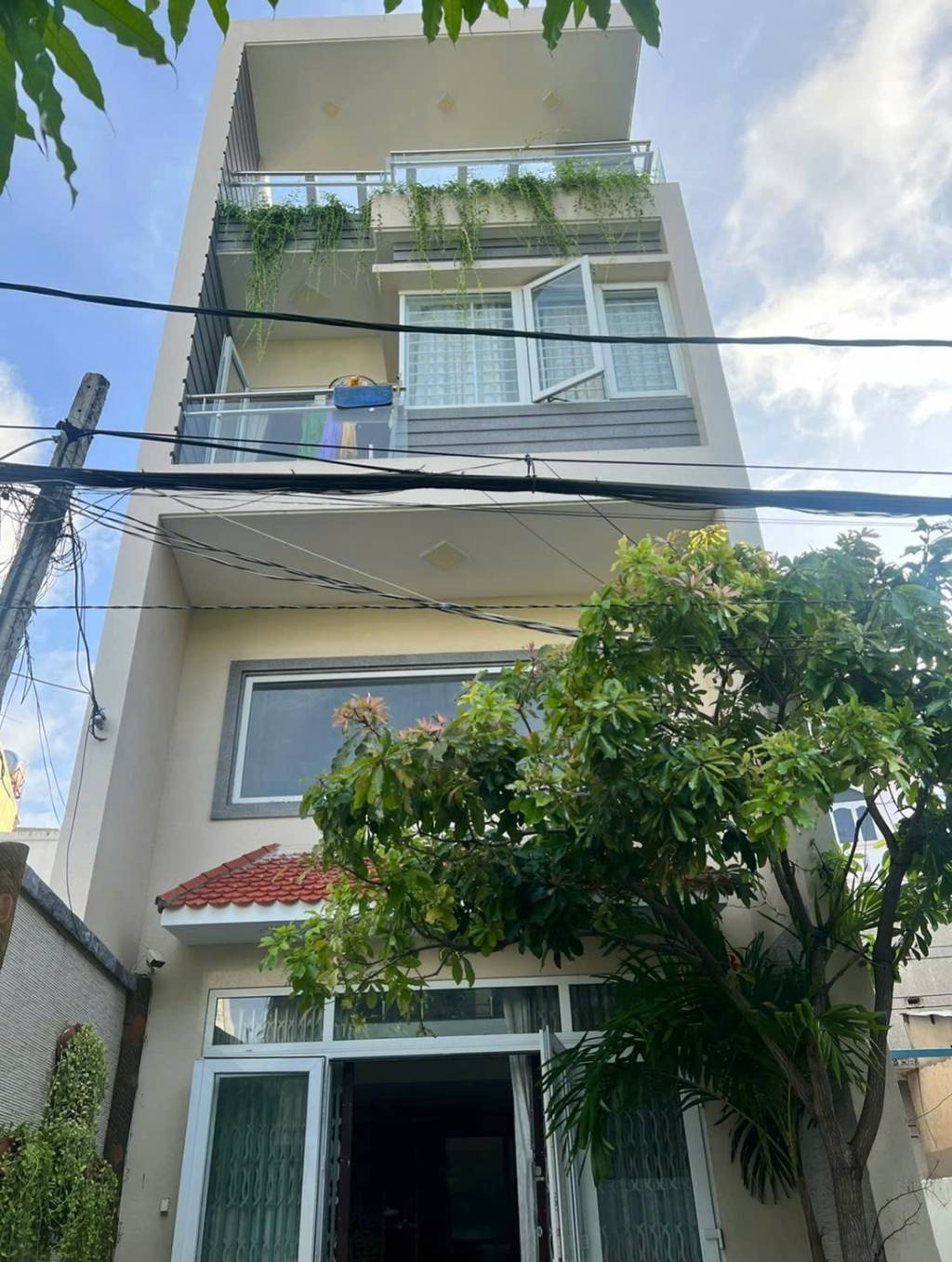 Bán gấp nhà 1trệt 1lửng 2lầu  mặt tiền phường 4, vũng tàu - 76m - 4,46x15m - tn - giá 8,5 tỷ