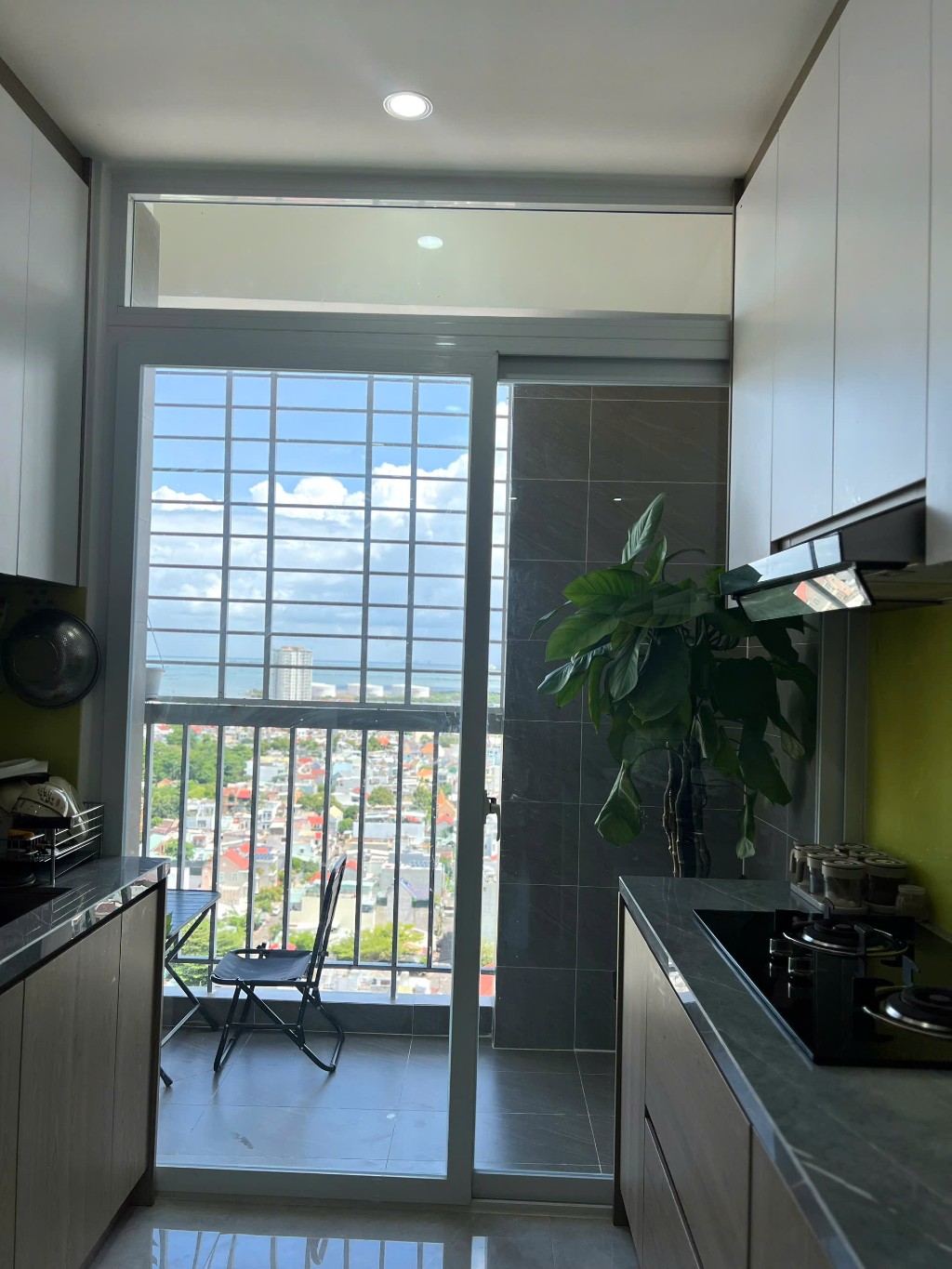 🌊 BÁN CĂN HỘ VIEW BIỂN ĐẸP – 242 NGUYỄN HỮU CẢNH, VŨNG TÀU - 2 PN 2WC - VIEW BIỂN - GIÁ 2.95 TỶ 🌊