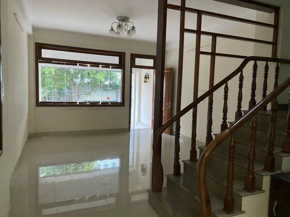 Bán Nhà Mặt Tiền KĐT Chí Linh, P. 10, Vũng Tàu _ 72M_ 4,5x16M_ ĐN_ Giá 8.3 Tỷ