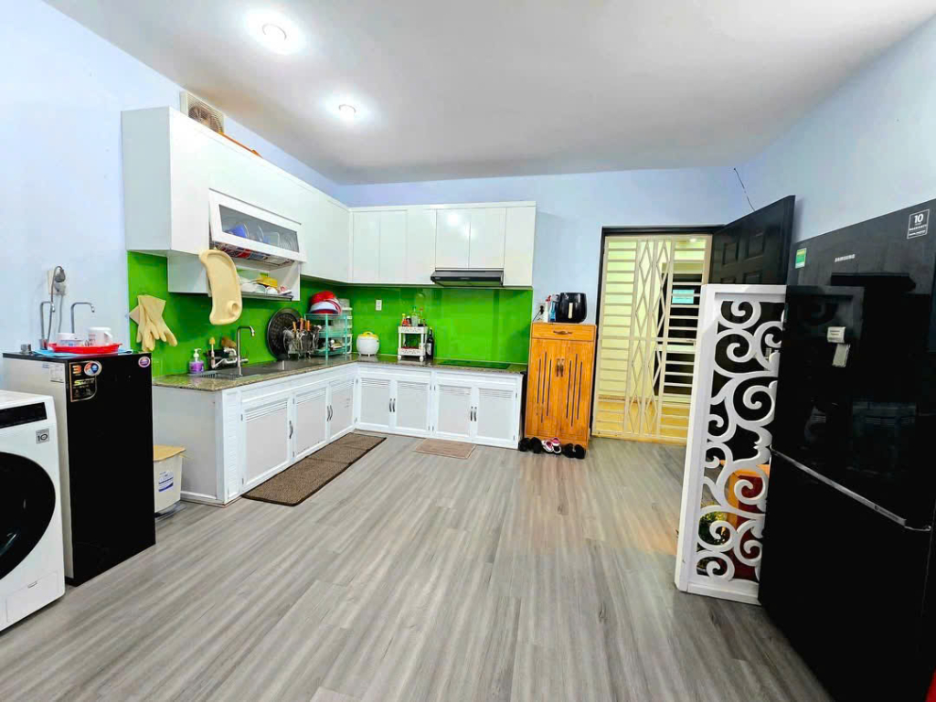 BÁN CĂN HỘ SEAVIEW 2 - TẦNG CAO - 60M - 1PN 1WC  - FULL NỘI THẤT - GIÁ 2.35 TỶ