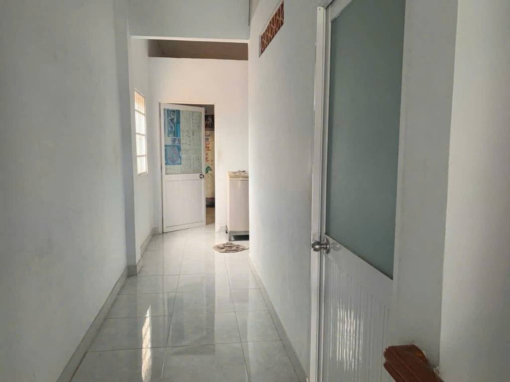 Bán căn nhà 1 trệt 1 lầu đường cao bá quát - p. rạch dừa - tpvt_ 71m_ 4,2x19_ giá 4,2 tỷ