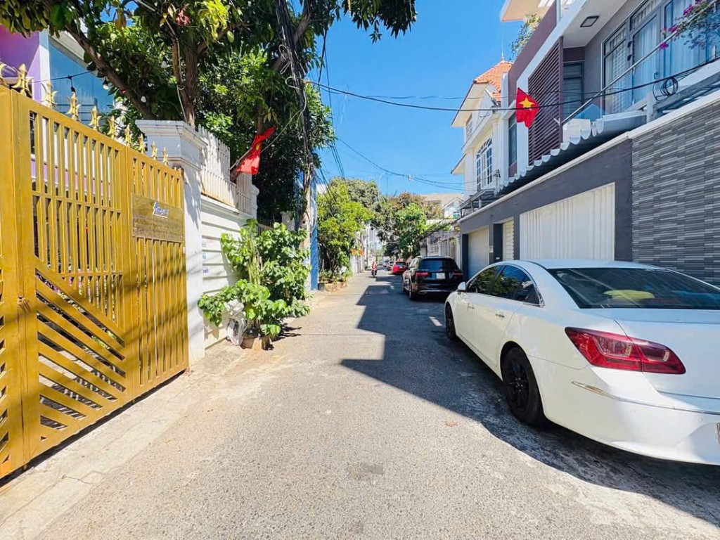 BÁN NHÀ 1 TRỆT 3 LẦU ĐƯỜNG BÌNH GIÃ, P8 - 75M (5 x 15)M - ĐÔNG NAM - ĐƯỜNG 6M - GIÁ 9.3 TỶ (TL)