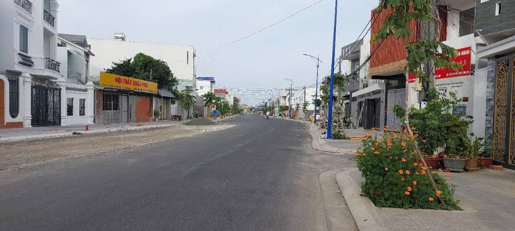 BÁN NHÀ CẤP 4 MẶT TIỀN ĐƯỜNG PHẠM VĂN DINH – 98M – 5x19.8M – ĐN - GIÁ 8.2 TỶ