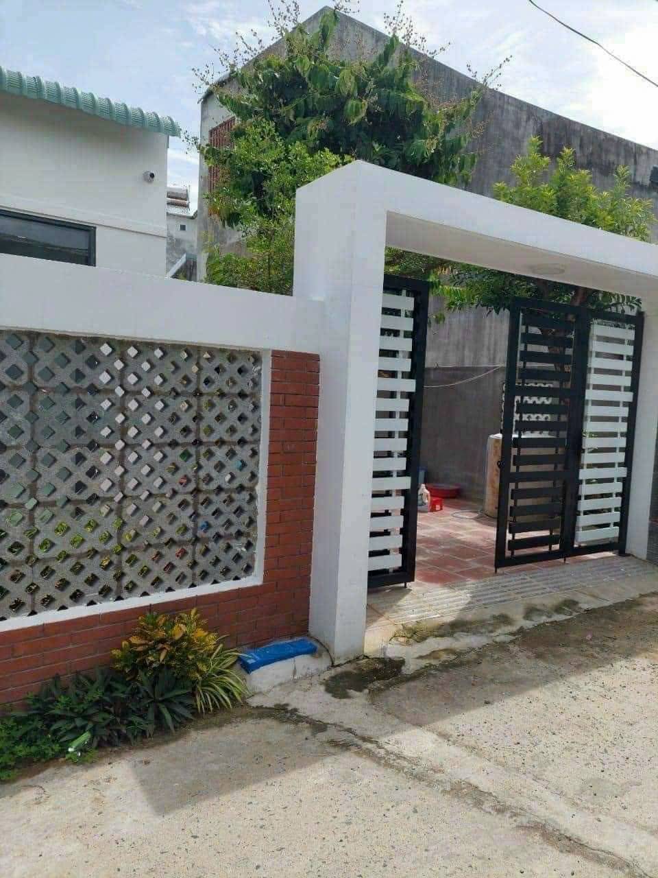 Bán nhà cấp 4 với 2 mt trước sau, hẻm ô tô trải nhựa số 78 đô lương, p11, vũng tàu_giá 5 tỷ