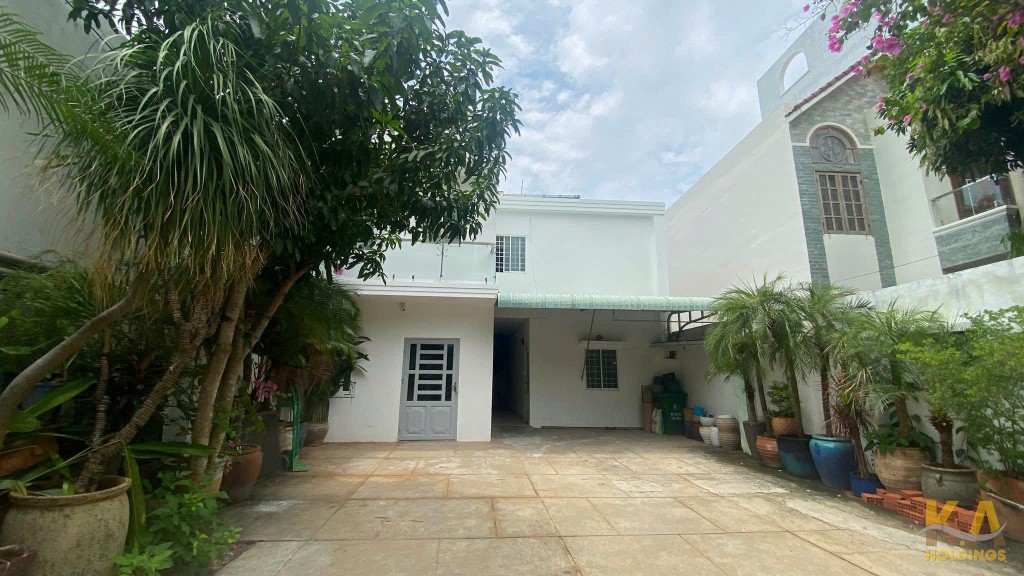 BÁN LÔ ĐẤT NGUYỄN HIỀN - PHAN CHU TRINH - P.2 - 216.8 m2 - GIÁ 17 TỶ