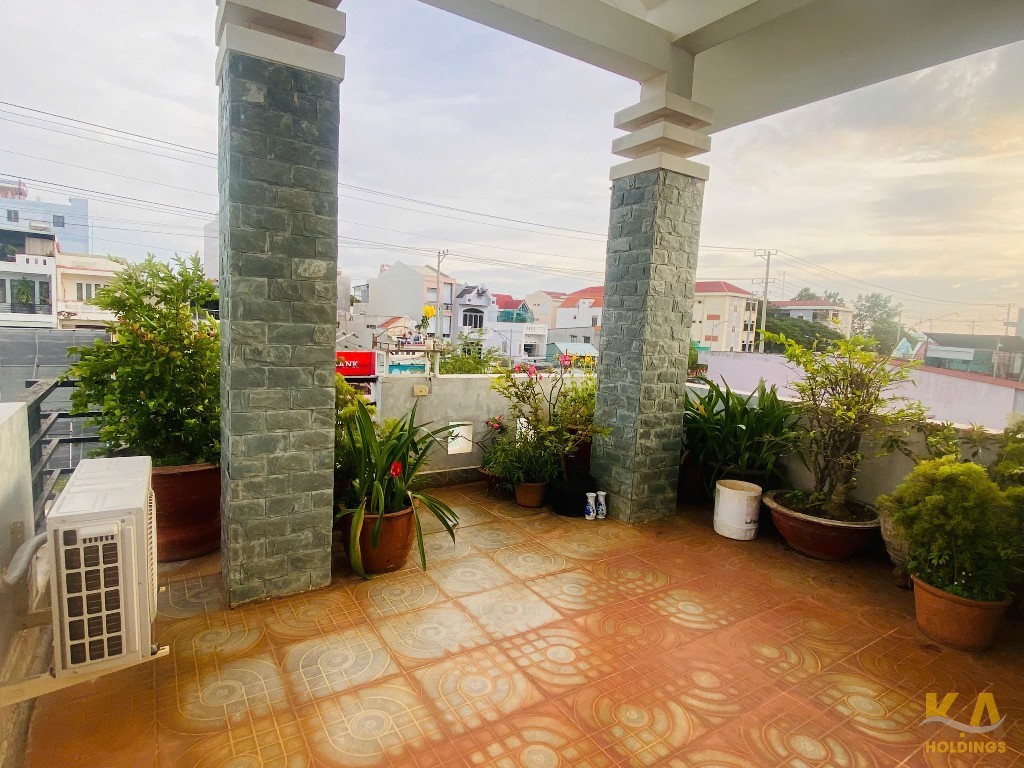 BÁN NHÀ 1 TRỆT 2 LẦU MẶT TIỀN ĐƯỜNG 30/4 - PHƯỚC THẮNG - SỐ NHÀ PHÚ QUÝ - 200M (5,2x38) - ĐÔNG NAM - GIÁ 16 TỈ (TL)