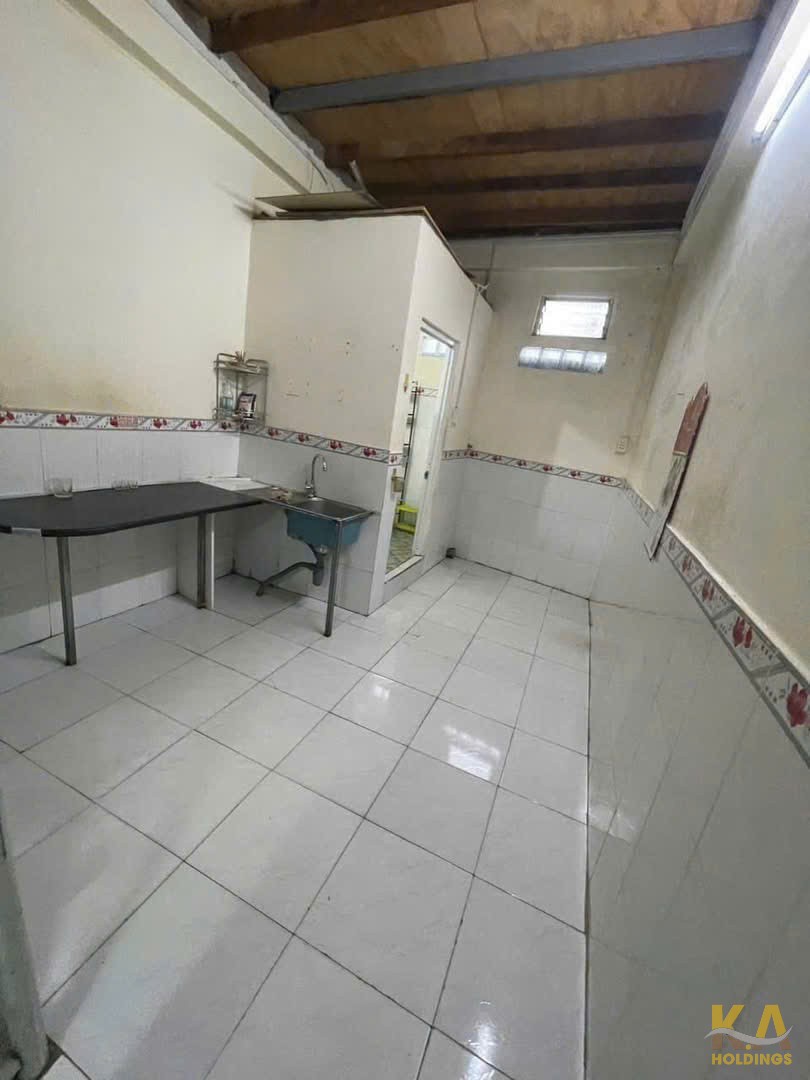BÁN NHÀ 1 TRỆT 1 LẦU - HẢI THƯỢNG LÃN ÔNG - RẠCH DỪA - HẺM OTO 7 CHỖ - 29M (3x9,8) - ĐÔNG BẮC - GIÁ 2,25 TỶ (TL)