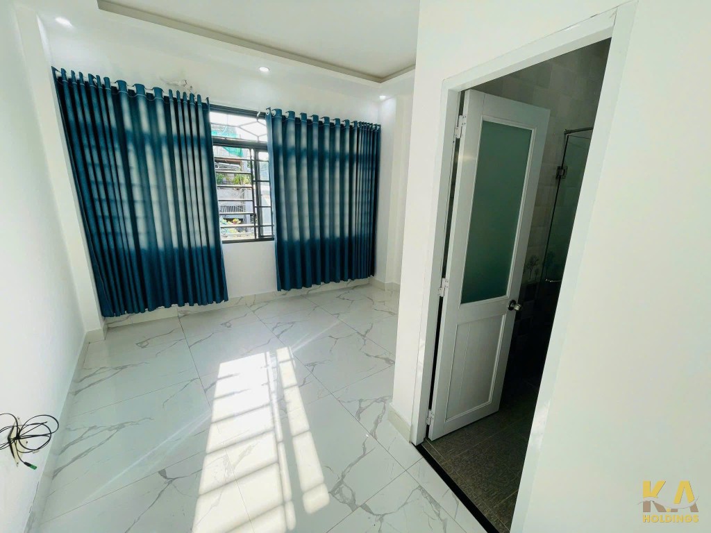 BÁN NHÀ 1 TRỆT 2 LẦU ĐƯỜNG NGUYỄN KIM - HẺM OTO NHỎ - TÂY NAM - 44M (4x11) - GIÁ 4,5 TỶ (TL)