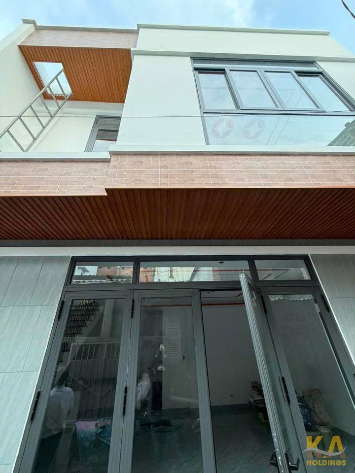 BÁN NHÀ 1 TRỆT 1 LẦU ĐƯỜNG LÊ LỢI - P.4 - HẺM XE MÁY - 47.6M (6x7,4) - TÂY BẮC - GIÁ 3,75 TỶ (TL)