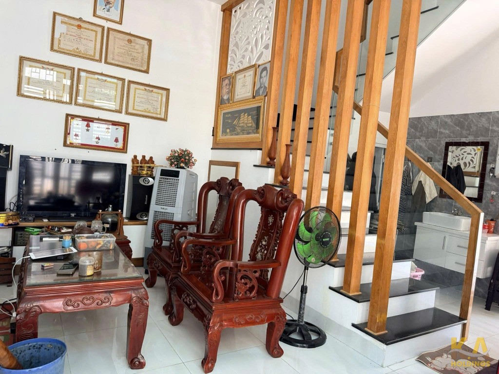 BÁN NHÀ 1 TRỆT 2 LẦU PHẠM HỒNG THÁI - P. TAM THẮNG - 47M - HẺM OTO RỘNG - ĐÔNG NAM - GIÁ 5,7 TỶ (TL)