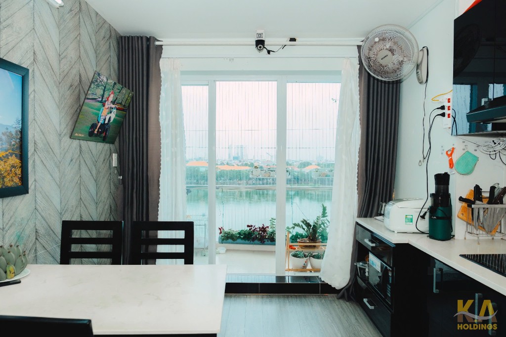 BÁN CĂN HỘ PHOENIX C - TẦNG THẤP - 70M - CẢI TẠO 3PN 1WC - NỘI THẤT CƠ BẢN - ĐÔNG NAM - VIEW HỒ - GIÁ 3,65 TỶ (TL)