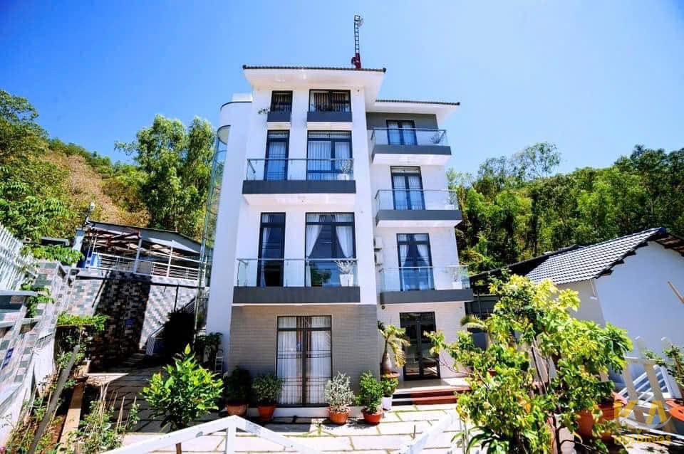 BÁN VILLA TRẦN PHÚ - P.VŨNG TÀU - 3.361M - THỔ CƯ 600M - HỒ BƠI & HOÀN CÔNG - VIEW BIỂN - ĐANG CHO THUÊ - GIÁ 120 TỶ (TL)