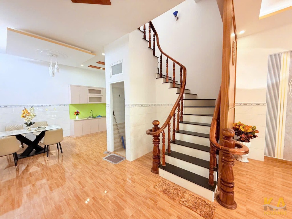 BÁN NHÀ 1 TRỆT 2 LẦU - ĐỒ CHIỂU - P.1 - 56M (5x11.10) - TN - GIÁ 6.3 TỶ