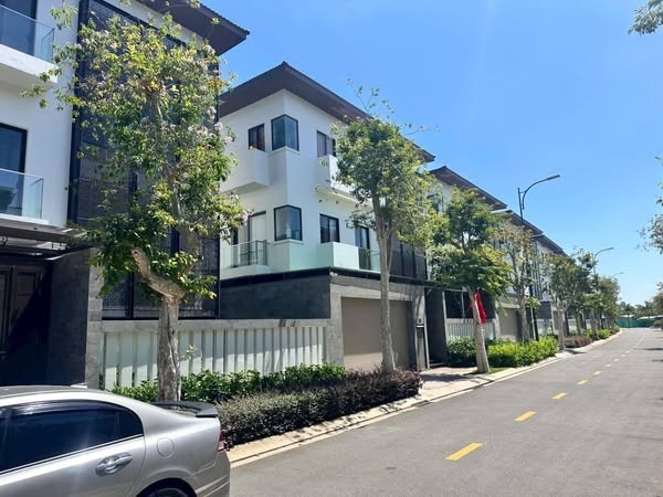 ‼️ CHỦ GỬI BÁN NHANH BIỆT THỰ SONG LẬP NV3 – KHU ĐÔ THỊ LAVIDA – GẦN 188M² – GIÁ 14,5 TỶ