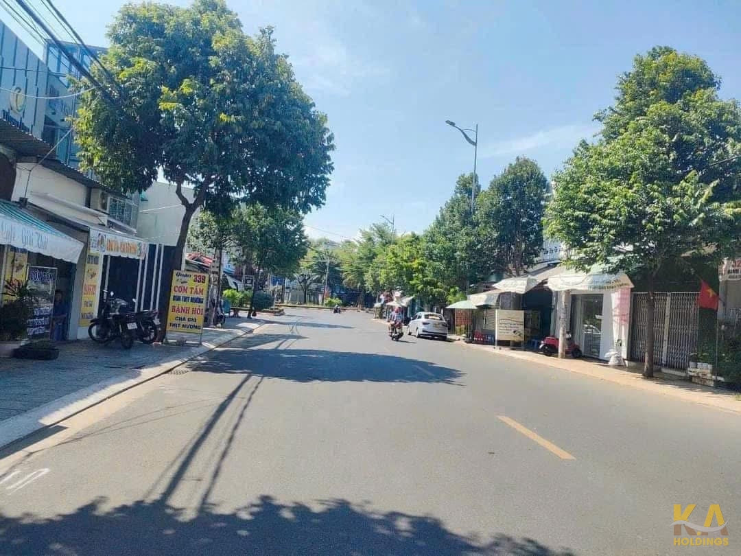 B.ÁN NHÀ ĐƯỜNG LÊ THÁNH TÔNG P. THẮNG NHẤT ,TPVT_ 80M2_ GIÁ 9.5 TỶ