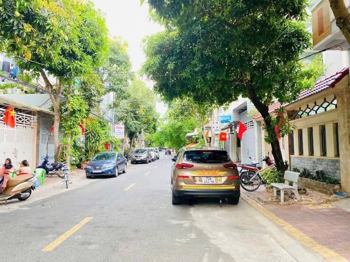 Bán Đất Mặt tiền Ngô Quyền- Rach Dừa- TP Vũng Tàu - 89.6M2  KT(6.79 x 13.08)M - ĐN- Giá: 9.3 Tỷ