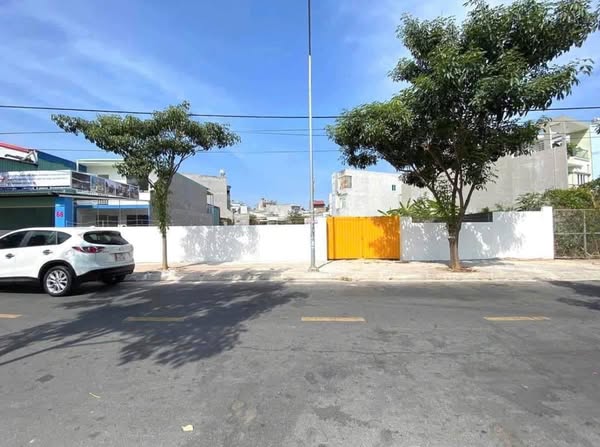 BÁN ĐẤT MẶT TIỀN NGUYỄN THỊ MINH KHAI, P.8, VŨNG TÀU - NGANG 19M - 1.159M2 - GIÁ 75 TRIỆU/M2