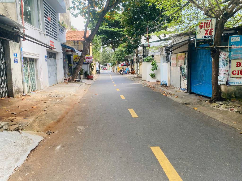 Bán Nhà 1 Trệt 2 Lầu Đường Nguyễn Trọng Quản, P. 8, Vũng Tàu - 100M2  KT(5 x 20)M - TB- Giá: 9.1 Tỷ