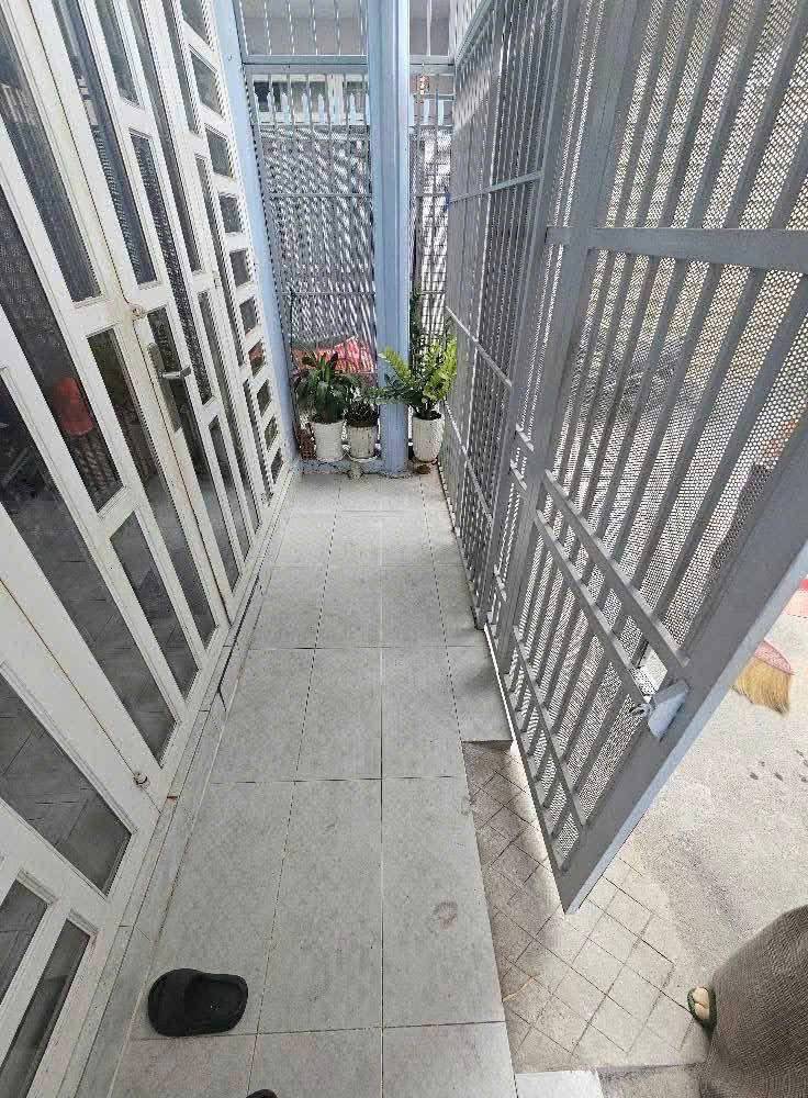 Bán Nhà Góc 2 mặt tiền Ô Tô Đường Lê Hồng Phong, P. Vũng Tàu - 64M2  KT(4 x 16)M - ĐB&TB- Giá: 4.8 Tỷ