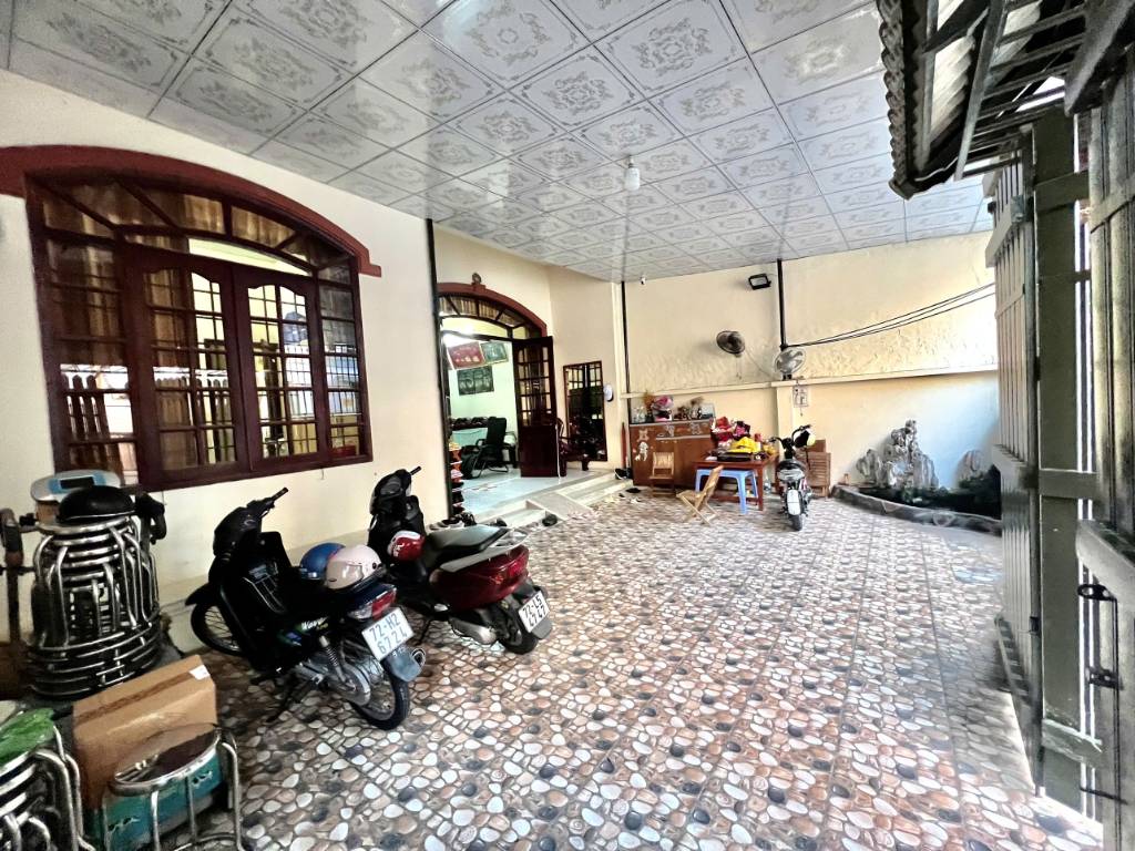BÁN NHÀ C4 TRƯỜNG CÔNG ĐỊNH, P8_ VT_ 161M_ 8X20M_ ĐB_ GIÁ 9,2 TỶ