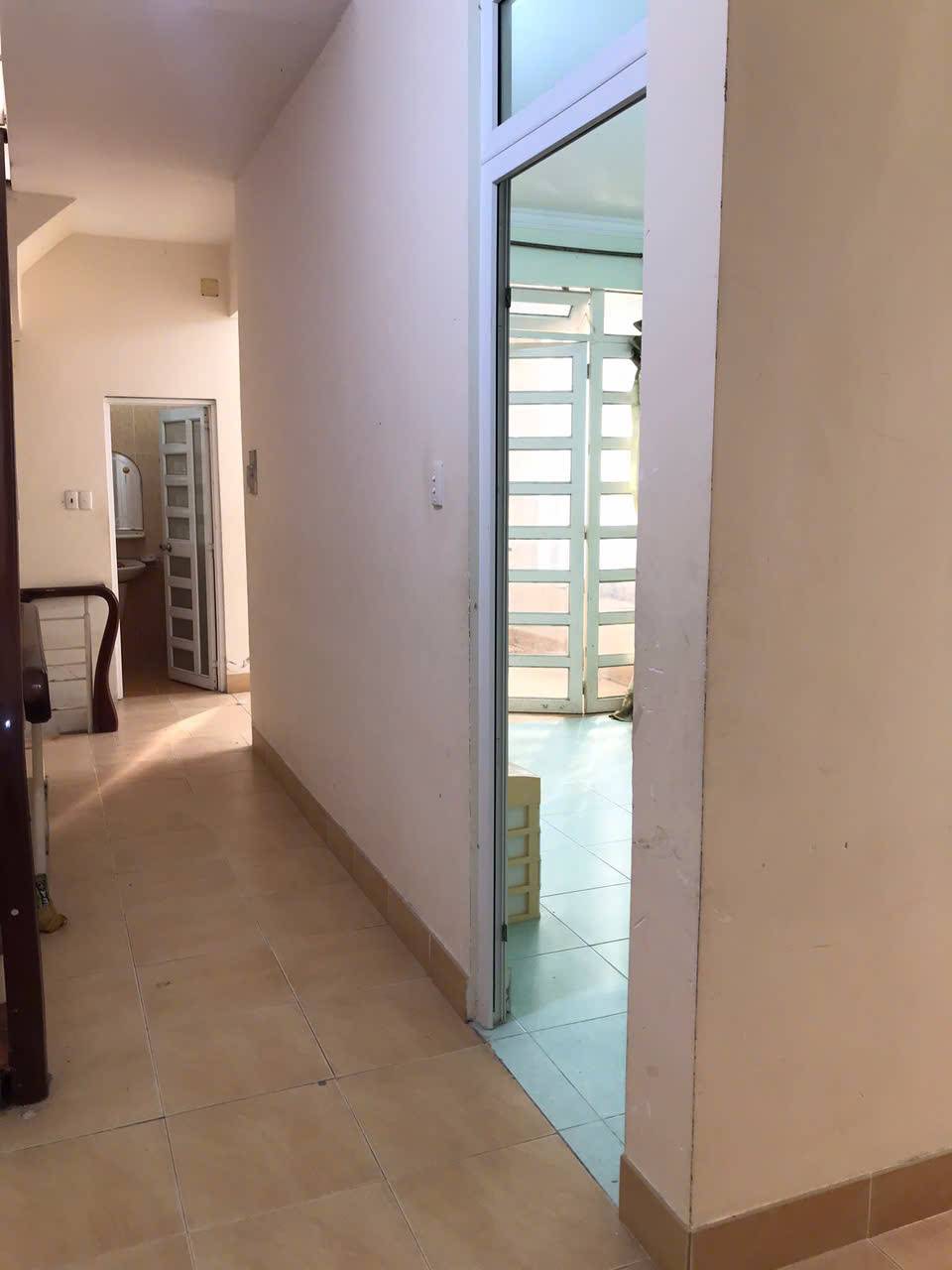 Bán Nhà 1 Trệt 2 Lầu KĐT Chí Linh- P. Tam Thắng -  Vũng Tàu - 80.1M2  KT(5.25 x 15.25)M - TN- Giá: 12 Tỷ