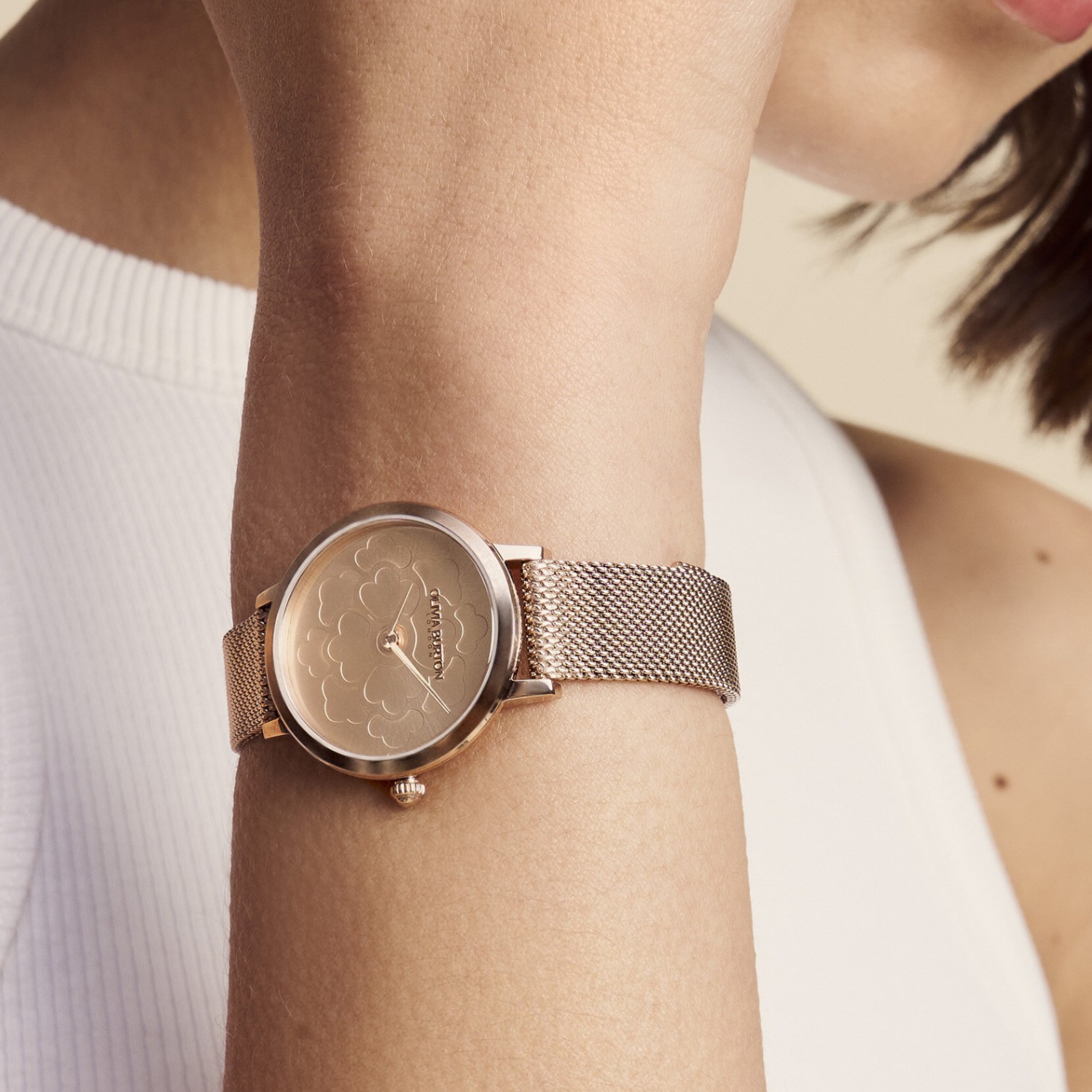 ĐỒNG HỒ OLIVIA BURTON FLORAL ULTRA SLIM CARNATION GOLD MESH